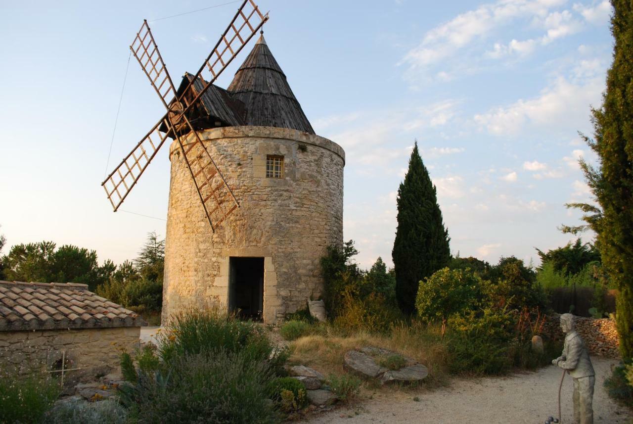 Moulin De Maitre Cornille Villa แกสติญง-ดู-การ์ ภายนอก รูปภาพ
